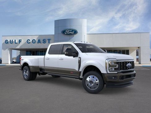 New 2026 Ford F450 King Ranch w/ FX4 Off-Road Package image 7