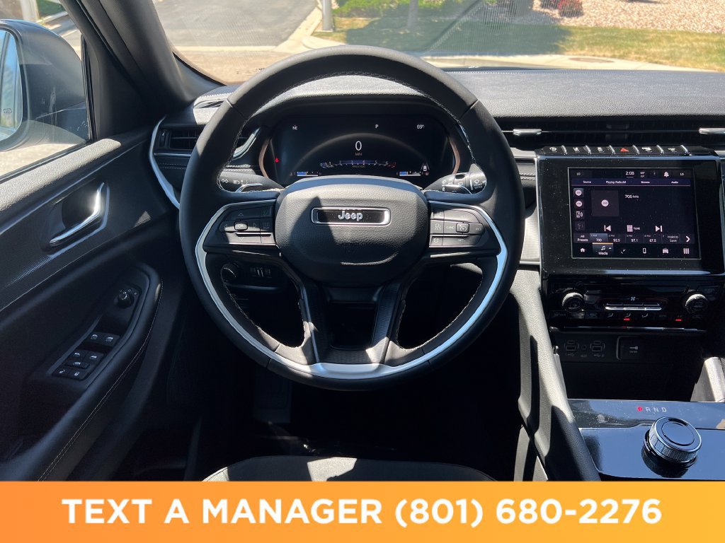 New 2026 Jeep Grand Cherokee Laredo AWD/4WD image 13