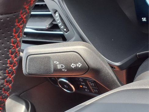Used 2023 Ford Escape ST-Line Select w/ Tech Pack #2 AWD/4WD image 19