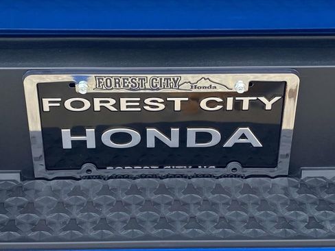 Used 2023 Chevrolet Colorado LT w/ LT Convenience Package III image 30