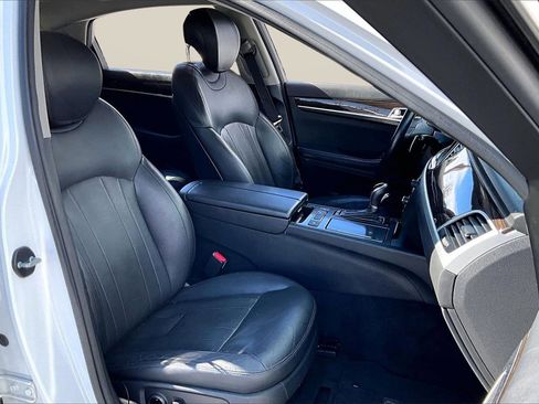 Used 2017 Genesis G80 3.8 image 23