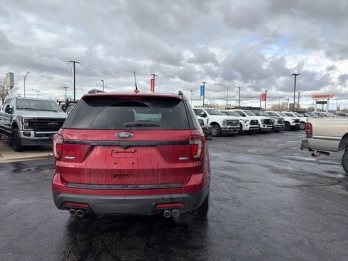 Used 2018 Ford Explorer Sport w/ Equipment Group 401A image 12