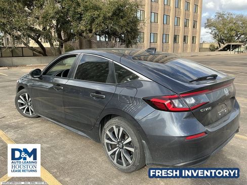 Used 2022 Honda Civic EX-L image 4