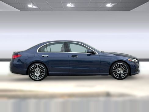 Used 2026 Mercedes-Benz C 300 4MATIC Sedan image 8