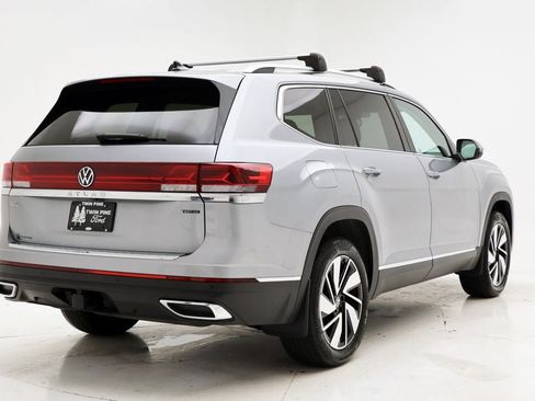 Used 2024 Volkswagen Atlas SEL image 8