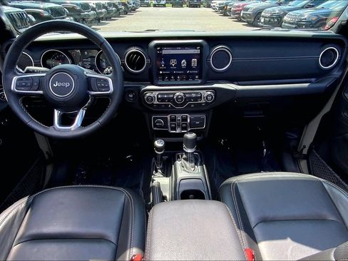 Certified 2022 Jeep Wrangler Unlimited Sahara w/ Cold Weather Group AWD/4WD image 15