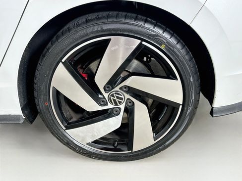 Used 2024 Volkswagen GTI S FWD image 11
