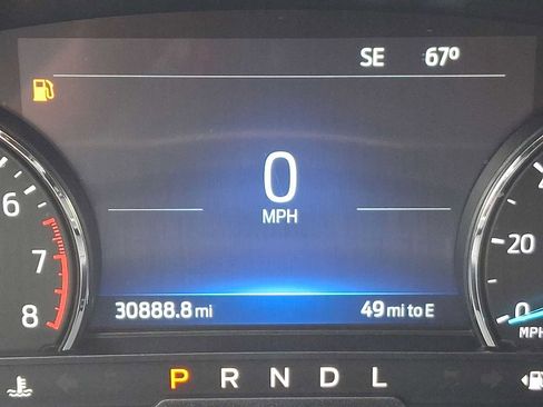 Used 2022 Ford Explorer XLT w/ Class IV Trailer Tow Package image 19