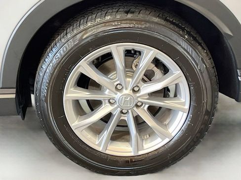 Used 2025 Honda CR-V EX image 32