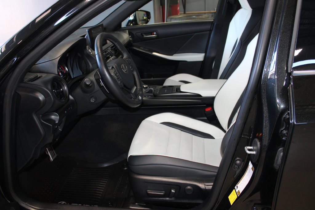 Used 2023 Lexus IS 350 F Sport w/ Memory Package AWD/4WD image 8