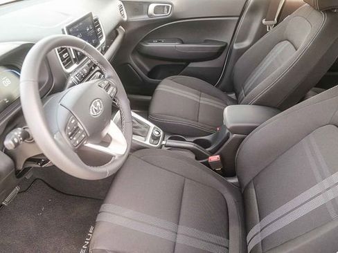 New 2026 Hyundai Venue SEL image 20