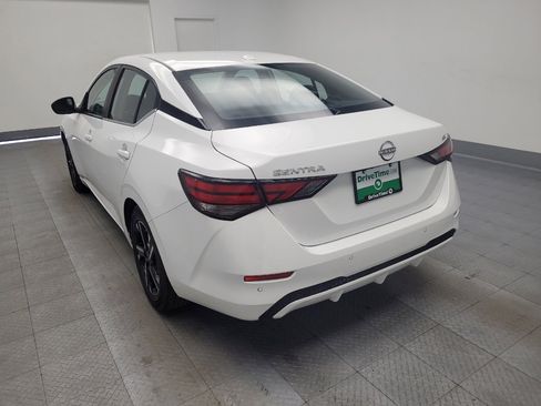 Used 2024 Nissan Sentra SV image 5