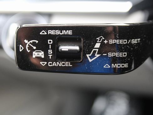 Used 2018 Porsche Panamera 4S image 31