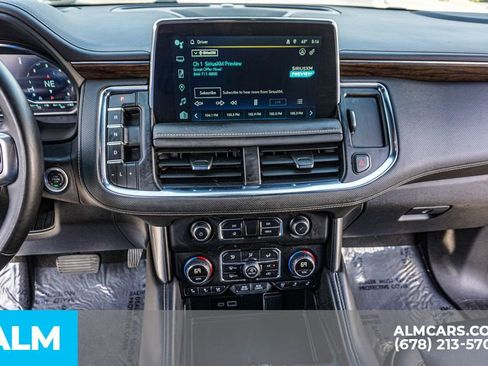 Used 2024 Chevrolet Suburban Premier RWD image 42