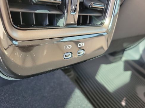 New 2026 Toyota Crown Limited w/ Advanced Technology Package image 17