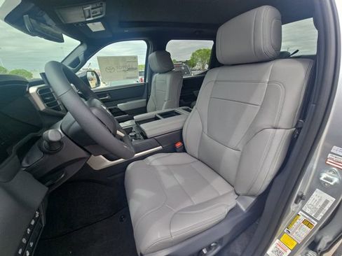New 2026 Toyota Tundra Limited image 14