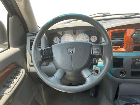 Used 2006 Dodge Ram 1500 Truck SLT RWD image 18
