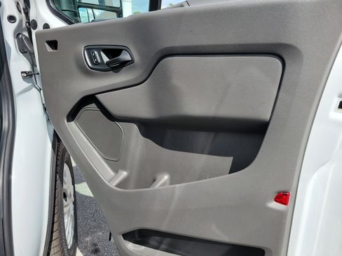 Used 2024 Ford Transit 250 Low Roof w/ Exterior Upgrade Package RWD image 19