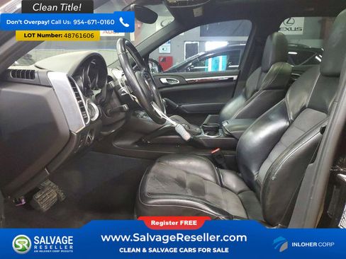 Used 2017 Porsche Cayenne Platinum Edition AWD/4WD image 9