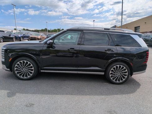New 2026 Hyundai Palisade Calligraphy FWD image 4