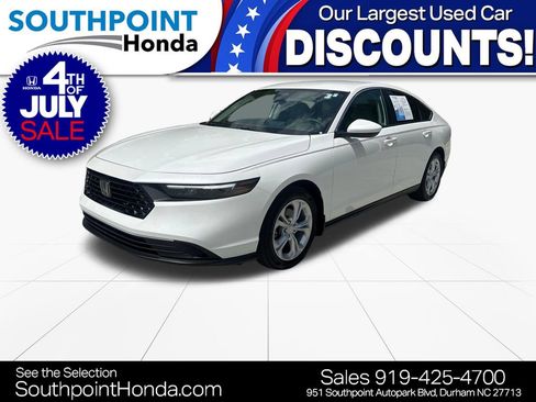 Used 2024 Honda Accord LX image 3