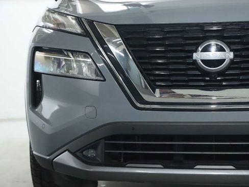 Used 2022 Nissan Rogue SL w/ SL Premium Package image 6