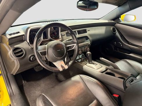 Used 2010 Chevrolet Camaro SS w/ Black Stripe Package image 9