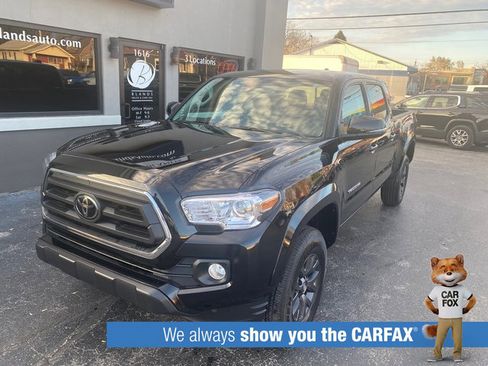 Used 2022 Toyota Tacoma SR5 image 2