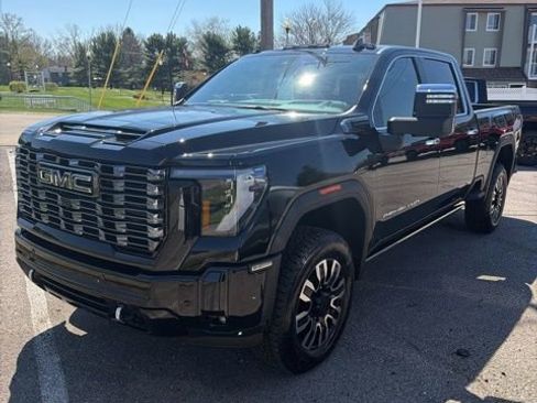 New 2026 GMC Sierra 2500 Denali Ultimate w/ Max Trailering Package image 1