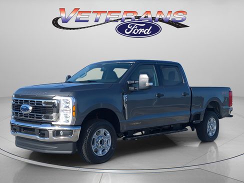 New 2026 Ford F250 XLT image 1