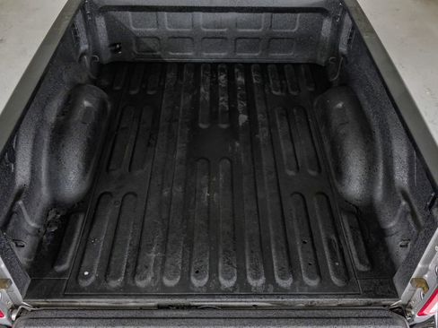 Used 2022 RAM 2500 Tradesman w/ Chrome Appearance Group image 50