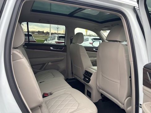 New 2026 Volkswagen Atlas SEL Premium R-Line AWD/4WD image 43