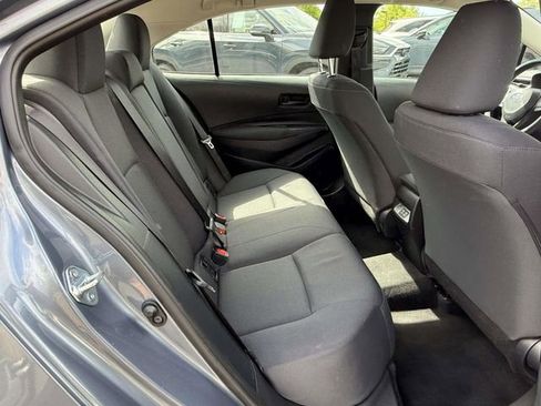 Used 2025 Toyota Corolla LE image 11