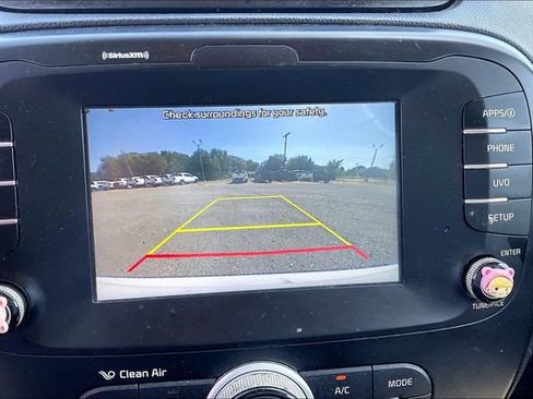 Used 2019 Kia Soul + FWD image 13