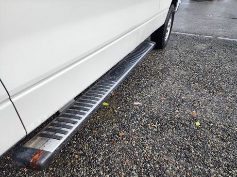 Used 2013 Ford F150 XLT w/ Trailer Tow Pkg image 18