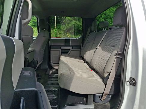 Used 2017 Ford F250 XLT AWD/4WD image 10