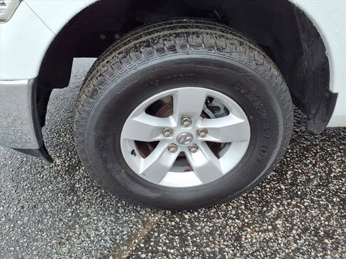 Used 2024 RAM 1500 Classic SLT image 7