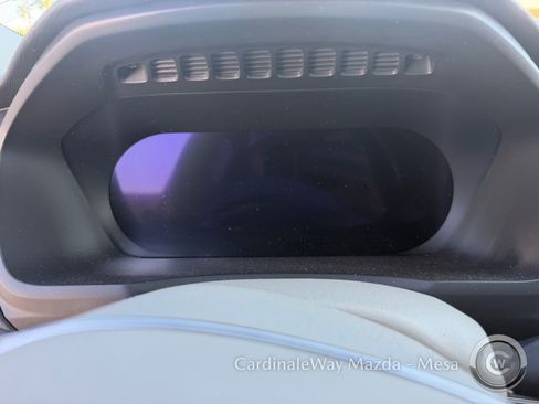 Used 2023 Volvo XC90 B6 Plus image 8