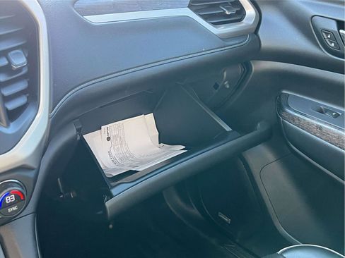 Used 2021 GMC Acadia Denali w/ Denali Ultimate Package image 37