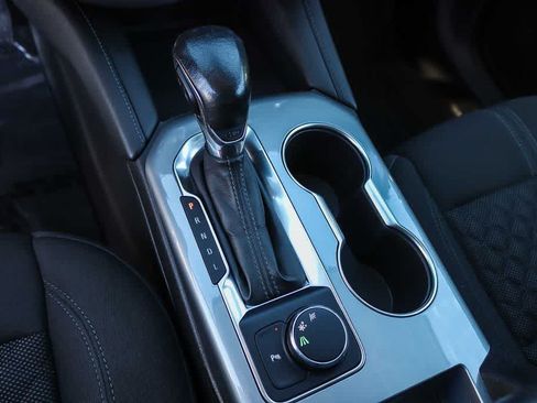 Used 2020 Chevrolet Blazer LT FWD image 19