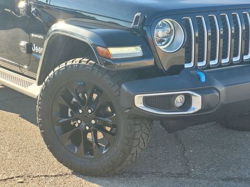 Used 2022 Jeep Wrangler Unlimited Sahara 4xe w/ Cold Weather Group image 9