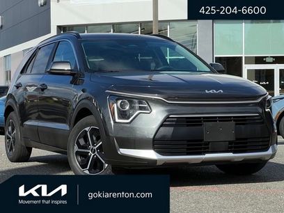 Certified 2025 Kia Niro EX