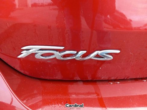 Used 2018 Ford Focus Titanium w/ Titanium Technology Package image 7