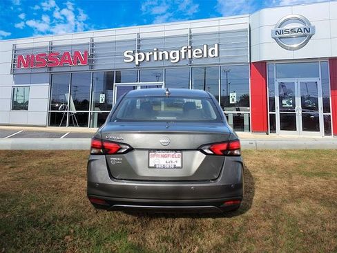 New 2025 Nissan Versa SV image 5