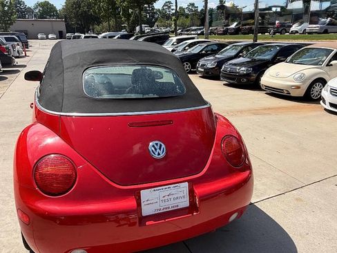Used 2004 Volkswagen Beetle GLS FWD image 80