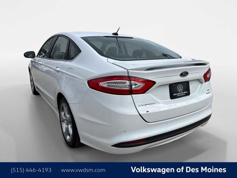 Used 2014 Ford Fusion SE image 4