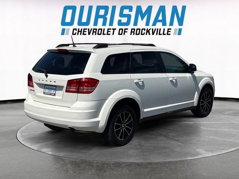 Used 2018 Dodge Journey SE w/ Blacktop Package FWD image 6