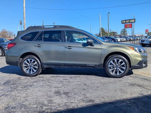 Used 2017 Subaru Outback 3.6R Limited image 4