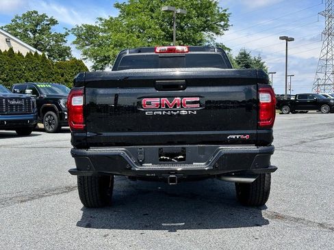 New 2026 GMC Canyon AT4 w/ AT4 Premium Package AWD/4WD image 40