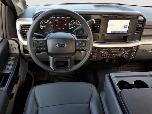 Used 2024 Ford F250 XL w/ XL Chrome Package AWD/4WD image 5